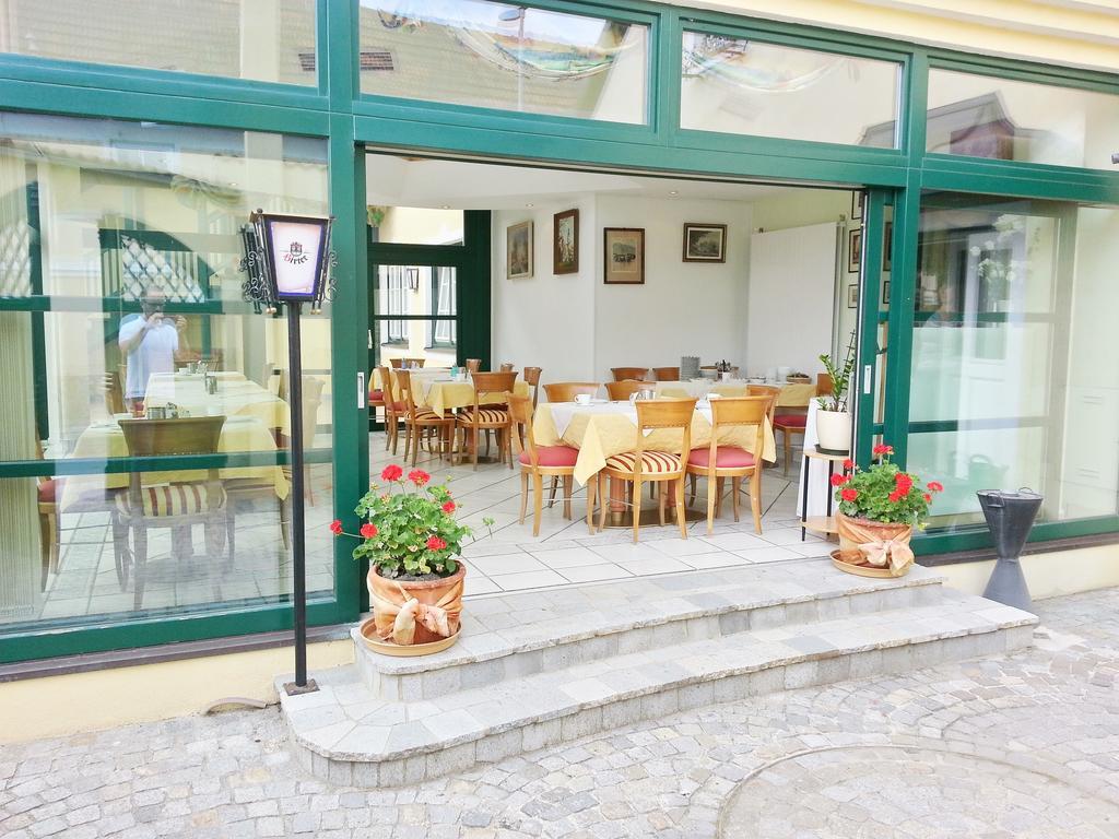 Gaestehaus Zur Weissen Rose Furth bei Gottweig Luaran gambar