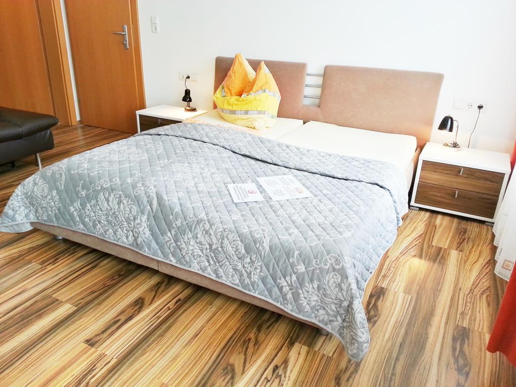 Gaestehaus Zur Weissen Rose Furth bei Gottweig Bilik gambar