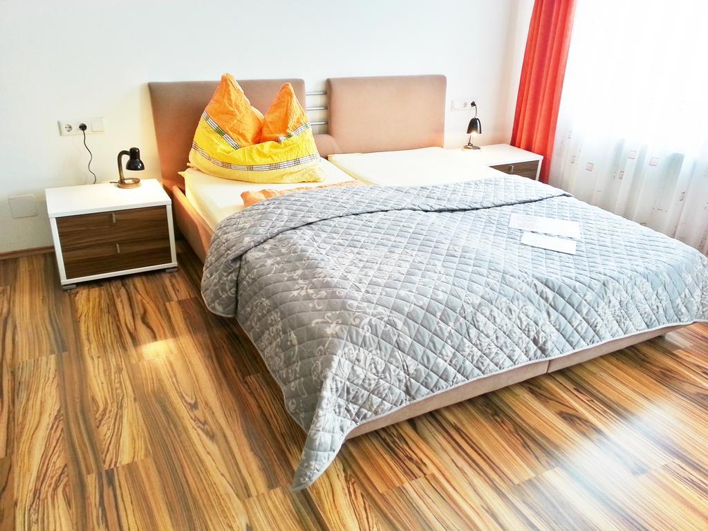 Gaestehaus Zur Weissen Rose Furth bei Gottweig Bilik gambar
